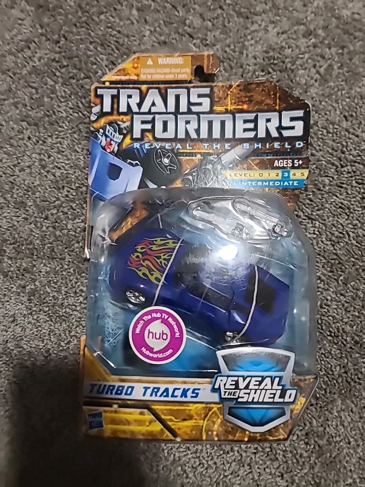 Transformers 2010 Classics Reveal The Shield Deluxe Class Turbo Tracks MOC - Image 1 of 4