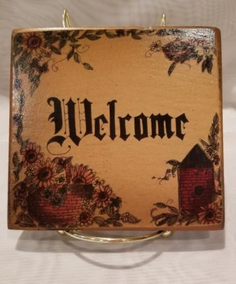 Wooden Hand Made Welcome hanging sign  - Image 1 of 3