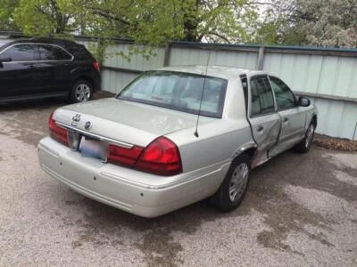 Used Power Steering Pump fits: 2005 Mercury Grand marquis exc. Limousine package - Image 1 of 4