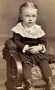 CDV Foto Niña Botas de Cuero Encaje Moda Keene, NH New Hampshire - Imagen 1 de 4