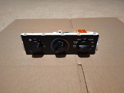 1998-2011 Crown Victoria Grand Marquis Temperature Climate Control Heater Oem - Image 1 of 4