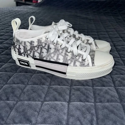 Dior B23 Oblique Sneakers Shoes Women 9 39 low top white black - Image 1 of 4