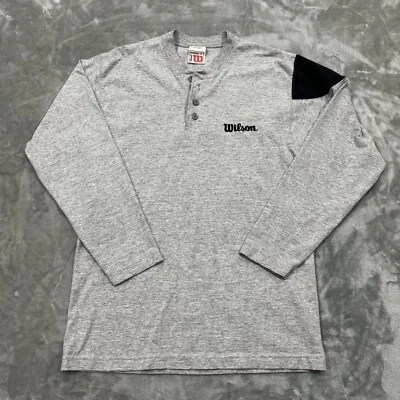Camisa De Colección Wilson Para Hombres Gris Mediana Manga Larga Logo Henley Informal Ciudad Deporte Foto 1 de 4