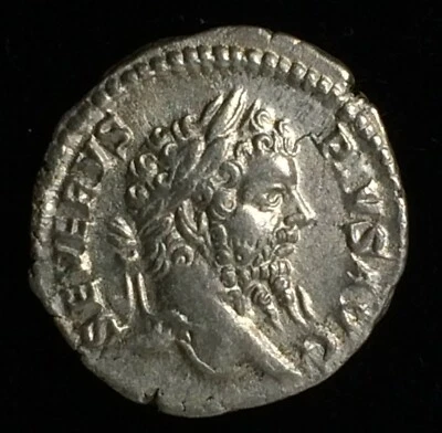 Septimio Severo Denario África de pie 207 dC ¡Escaso reverso! Foto 1 de 2