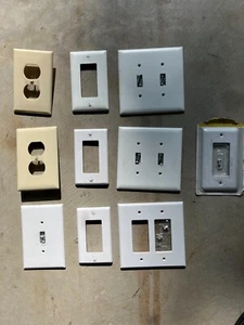 Verschiedene Kipp-/Wippe Wandplatten weiß Kunststoff unzerbrechlich Lichtschalter Abdeckung - Bild 1 von 1