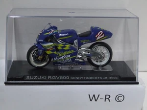 Kenny Roberts JR Suzuki RGV 500 Motorrad Maßstab 1:24 - Bild 1 von 3