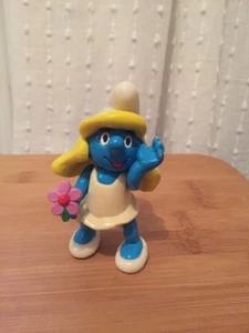Smurf Smurfs Vintage 1996 Peyo Schleich Poseable Smurfette Girl Figure Retro Toy - Picture 1 of 12