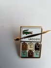 Pins Palette Lacoste Roland Garros signé Arthus Bertrand Paris