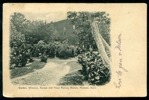 Garten am MKT Bahnhof Parsons Kansas Postkarte - Bild 1 von 2