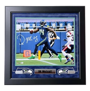 DK Metcalf Autographed Seattle Seahawks 16x20 Photo Framed BAS Signed D.K. - Picture 1 of 7