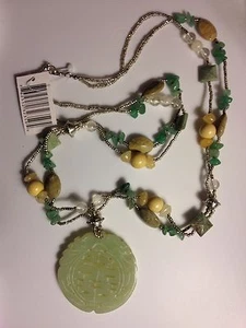 Neu mit Etikett "Trezo" 28" Perlen silberfarbene Halskette mit 2" Jadeit Anhänger  - Bild 1 von 2