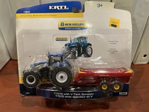 1/64 New Holland T7070 Tractor w/Tank Spreader, Ertl 13825 - Picture 1 of 1