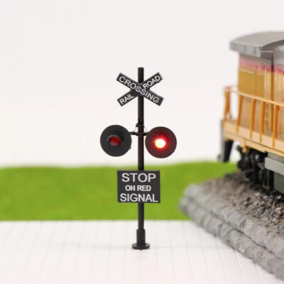 2pcs HO Scale 1:87 Model Railroad Crossing Block Signals Two-heads Red LEDs - Image 1 of 4