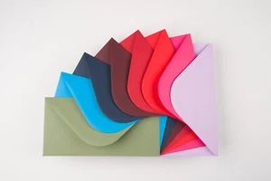Hi Quality Coloured DL 220 x 110mm Envelopes Wedding / Card making Diamond Flap - Picture 1 of 18