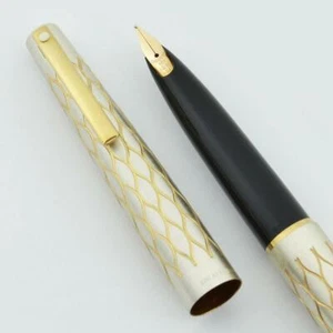 Lady Sheaffer 642 Fountain Pen ('75) - Satin Tulle, 14k Fine Stylpoint Nib (New) - Picture 1 of 1