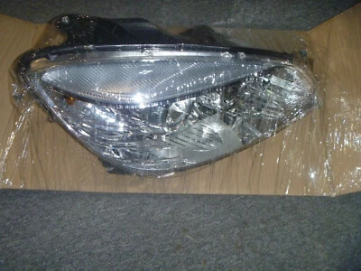 Conjunto de lámpara de faro Mercedes-Benz C300 C350 2008-2011 204906560380 OEM nuevo Foto 1 de 2