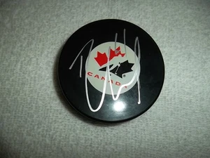 Rick Nash Hand Signed Team Canada Logo Puck New York Rangers Autograph Hockey - Picture 1 of 2