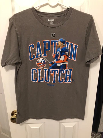 John Tavares New York Islanders Reebok Captain Clutch Shirt Size Medium Cover