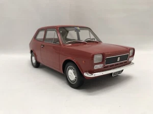 Fiat 127  prima serie 1972, Rosso 3 porte  1:18 - Laudoracing - Foto 1 di 11