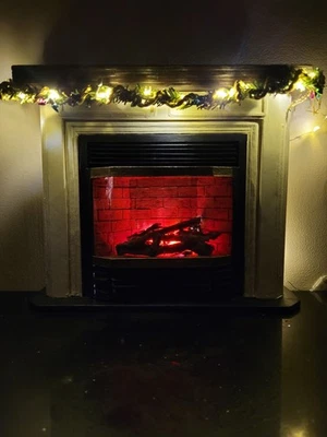 1/6 fireplace Light Up Christmas Miniature Dollhouse - Image 1 of 3