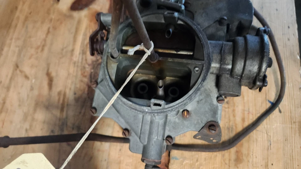 Oldsmobile Rochester 1952 4 bbl carburador original GM7004300 fabricante original Olds Carb 4 brl  Foto 1 de 4