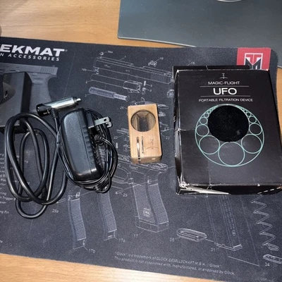 Caja de lanzamiento Magic Flight con dispositivo de filtración portátil OVNI y encendido original 2.1 Foto 1 de 4