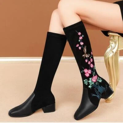 Mujeres Damas Gamuza Cremallera Tacón Bajo Flor Bordado Hasta la Rodilla Botas Trabajo Fiesta Talla Foto 1 de 4