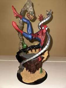 Marvel Milestones SPIDER-MAN (2004 Diamond Select) Art Asylum Sculpture Statue - Picture 1 of 21