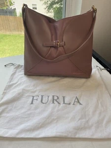 Furla Leather Shoulder Purse Made In Itlay W/Dust Bag Lilac - Picture 1 of 24
