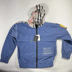 Neu mit Etikett 10. Deep X Pokemon Kapuzenjacke mit durchgehendem Reißverschluss Medium Mosshino Coutube blau Unisex - Bild 1 von 9