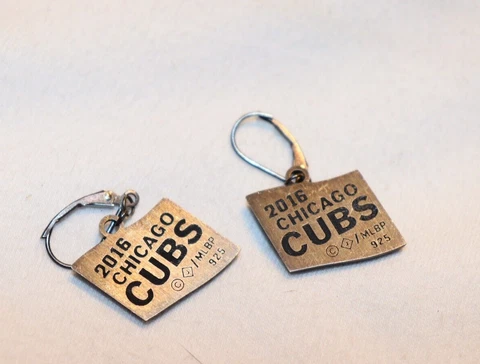 2016 Sterling Chicago Cubs MLB Issue Earrings Dangle W WS Champs Cover