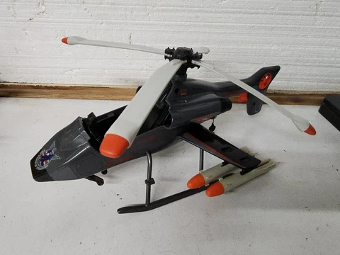 Rambo Force of Freedom Skyfire helicopter, Coleco, 1986 W/hellfire Rockets Cover