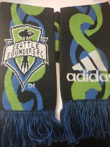 2014 Seattle Sounders FC Season Ticket Alliance Member Black Scarf  Adidas Cover