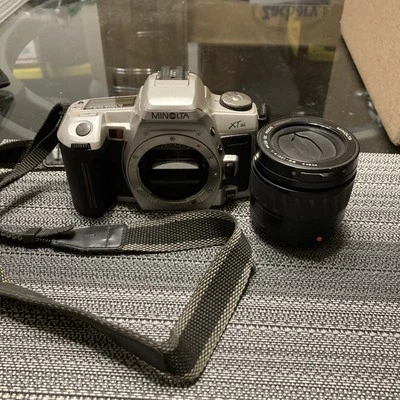 WORKING Minolta XTsi Maxxum AF film camera 35-80mm f/3.5-5.6 zoom lens TESTED - Image 1 of 4