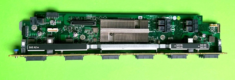 DELL 07JN61 PowerEdge R730XD 18 Backplane 1.8-inch SAS SAT hard drive Backplane - Bild 1 von 1