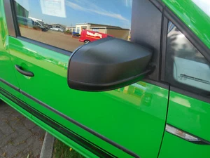 VW CADDY MAXI LIFE 2016+ DOOR WING MIRROR TRIM CASING - RIGHT SIDE - NEW STYLE - Picture 1 of 3