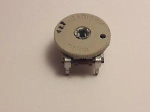 RESISTANCE VARIATEUR 4.7 OHM.4K7.RADIOHM.PAT.PEND.(diamètre 2 cm). - Picture 1 of 5
