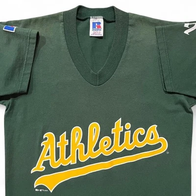 Camiseta vintage Athletics Russell Youth S verde polialgodão Oakland MLB gola V 1995 - Imagem 1 de 4