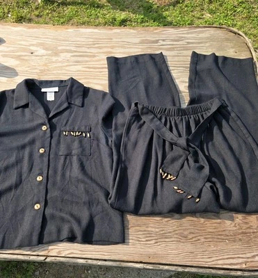 2 pc Set! Casual Corner Annex Made In USA Women's Size 10 Top And Strech Pants  - Image 1 of 4
