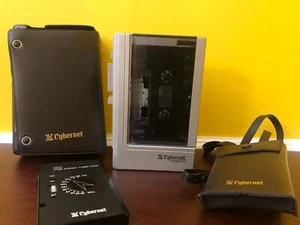 Cybernet IntiMate-II Reproductor de Cinta de Cassette de Bolsillo PS-103 con Estuche y Sintonizador PROBADO - Imagen 1 de 14