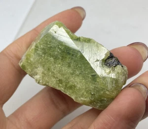 SPHEN / TITANIT roh (71gr.) SPHENE TITANITE rough , Tanzania - Picture 1 of 4