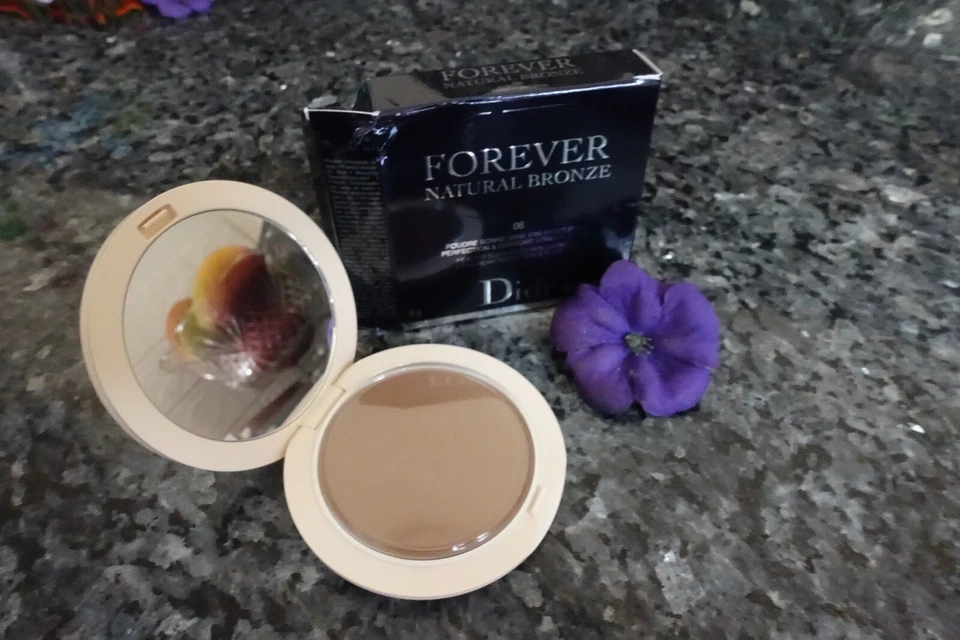 Christian Dior Forever Natural Bronze 06 Amber Bronze 0.31 oz / 9 g