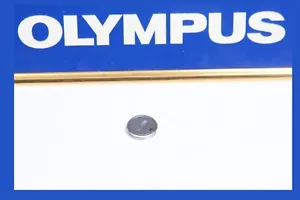 210097 OLYMPUS OM-2 AKKUDECKEL REPARATURTEIL GEBRAUCHT OM2 OM 2 - Bild 1 von 2