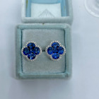 Boucles d'oreilles clous fleurs saphir bleu 4 ct créées en laboratoire plaquées or blanc 14 carats