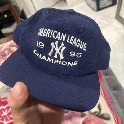 1996年体育专家纽约美国联赛冠军平沿帽  — 第 1/4 张图片
