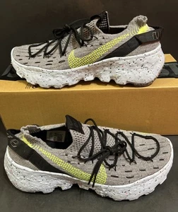 Talla 11.5 - NIKE WMNS SPACE HIPPIE 04 'ESTO ES BASURA-VOLTIO' PARA HOMBRE 10 GRIS NUEVO - Imagen 1 de 14