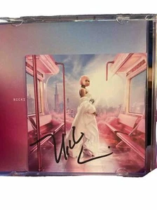 Nicki Minaj Pink Friday 2 CD With Signed Autographed Art Card - Picture 1 of 4