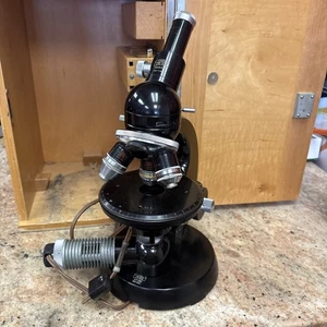 Carl Zeiss Microscope - Picture 1 of 14