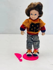 Vintage Ertl Spielplatz Kinder Ricky Boy Puppe 1990er Mädchen Spielzeug *MÄNGEL LESEN* BIN 98 - Bild 1 von 14
