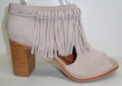 Sbicca Size 9 HICKORY Beige Suede Fringe Trimmed Heels Booties New Womens Shoes - Image 1 of 4